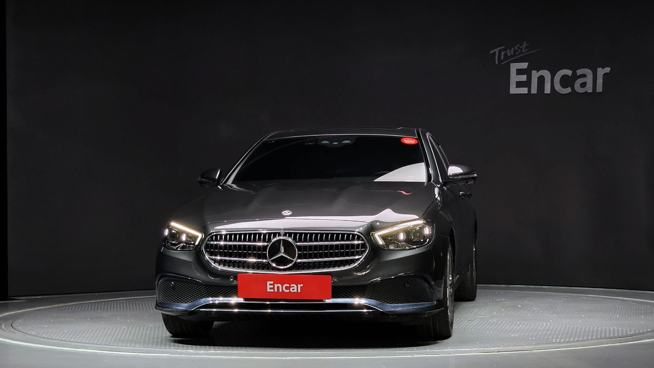 MERCEDES BENZ E-CLASS W213 2021