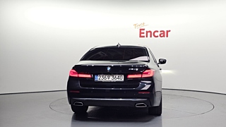 BMW 5-SERIES G30 2021
