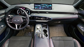 GENESIS GV70 2021