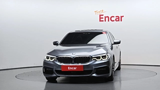 BMW 5-SERIES G30 2019