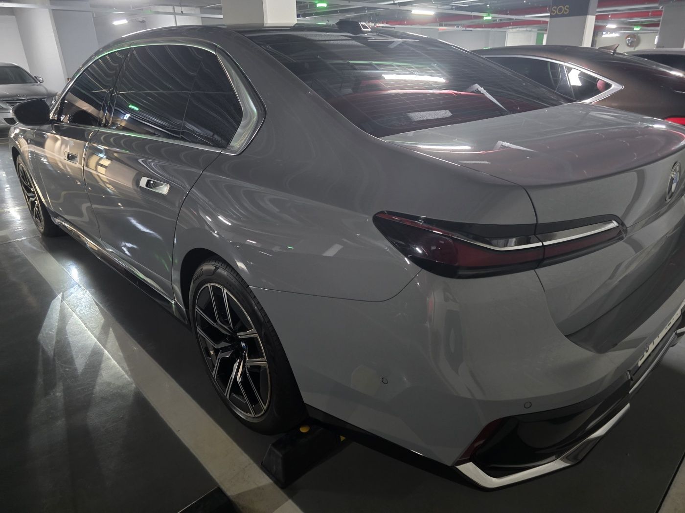 BMW 7-SERIES G70 2023