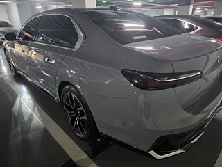 BMW 7-SERIES G70 2023