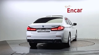 BMW 5-SERIES G30 2022