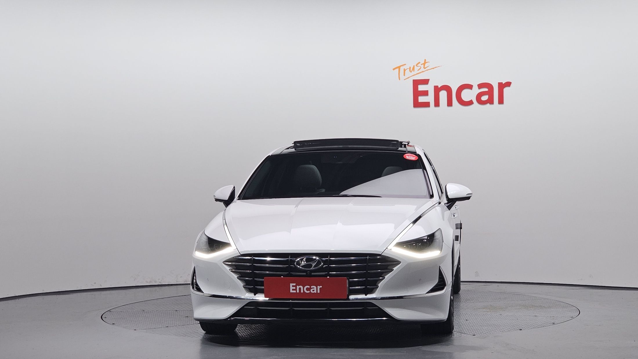 HYUNDAI SONATA DN8 2019