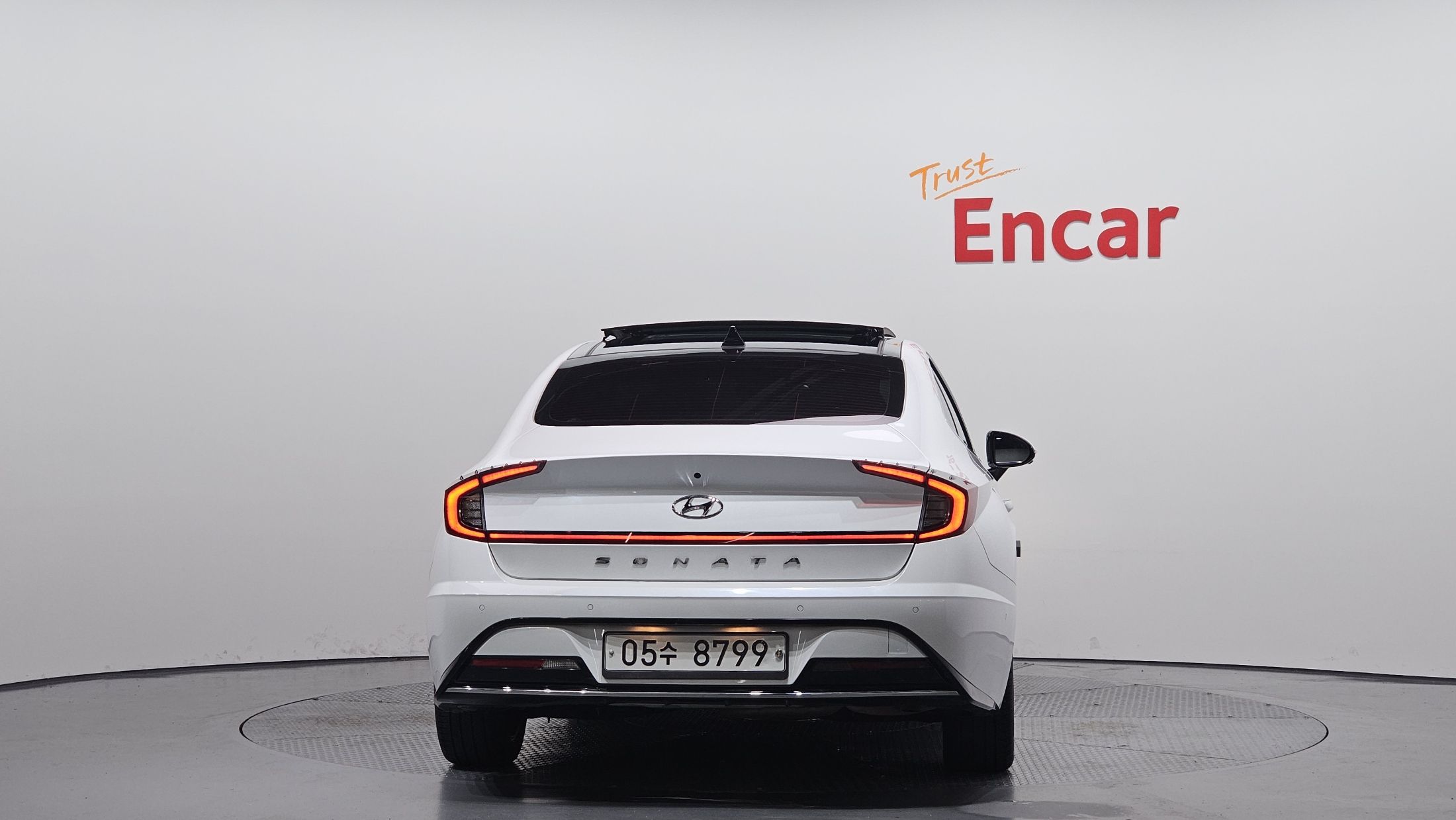 HYUNDAI SONATA DN8 2019