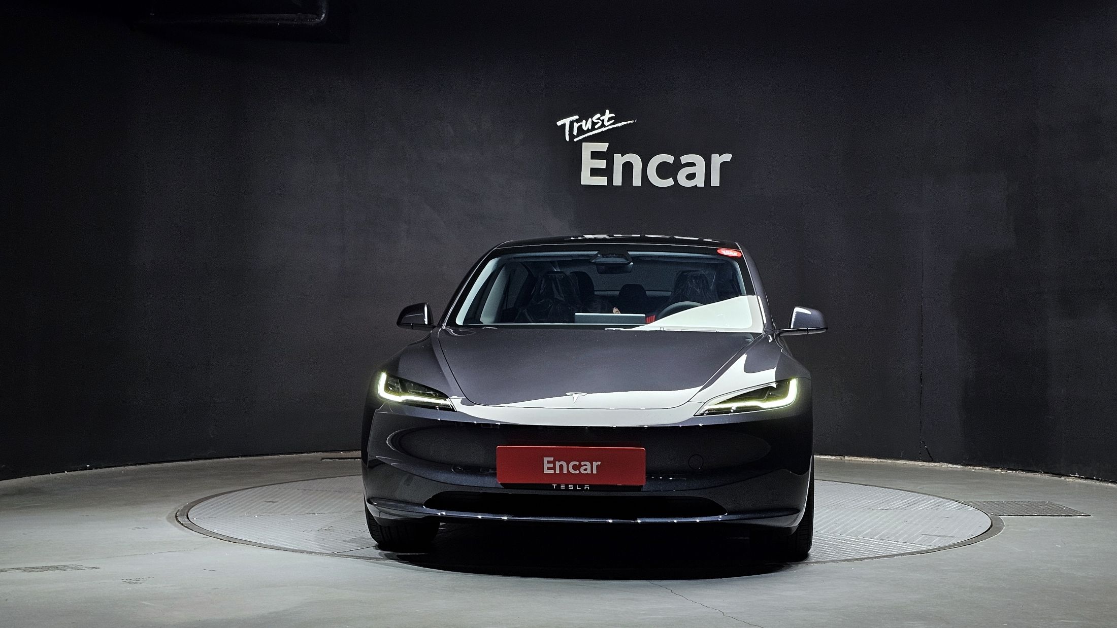TESLA MODEL 3 2025