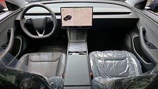 TESLA MODEL 3 2025