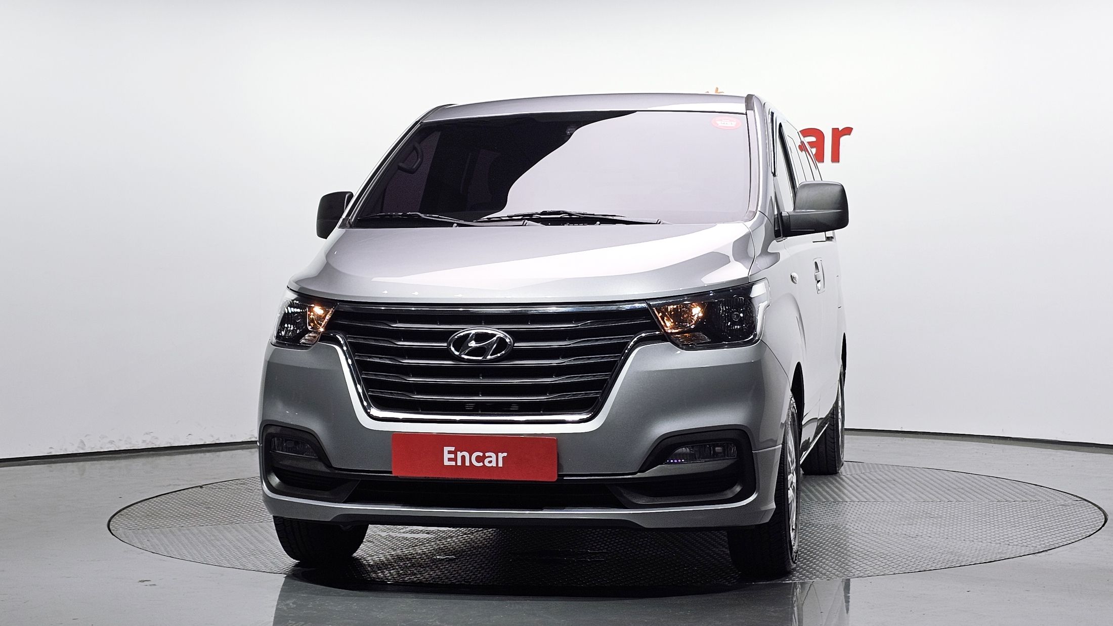 HYUNDAI STAREX GRAND 2019