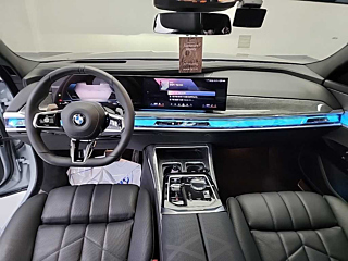 BMW 7-SERIES G70 2024