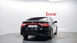 HYUNDAI GRANDEUR HG 2016