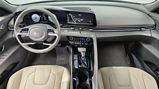 HYUNDAI AVANTE CN7 2023