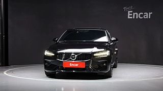 VOLVO S60 2022