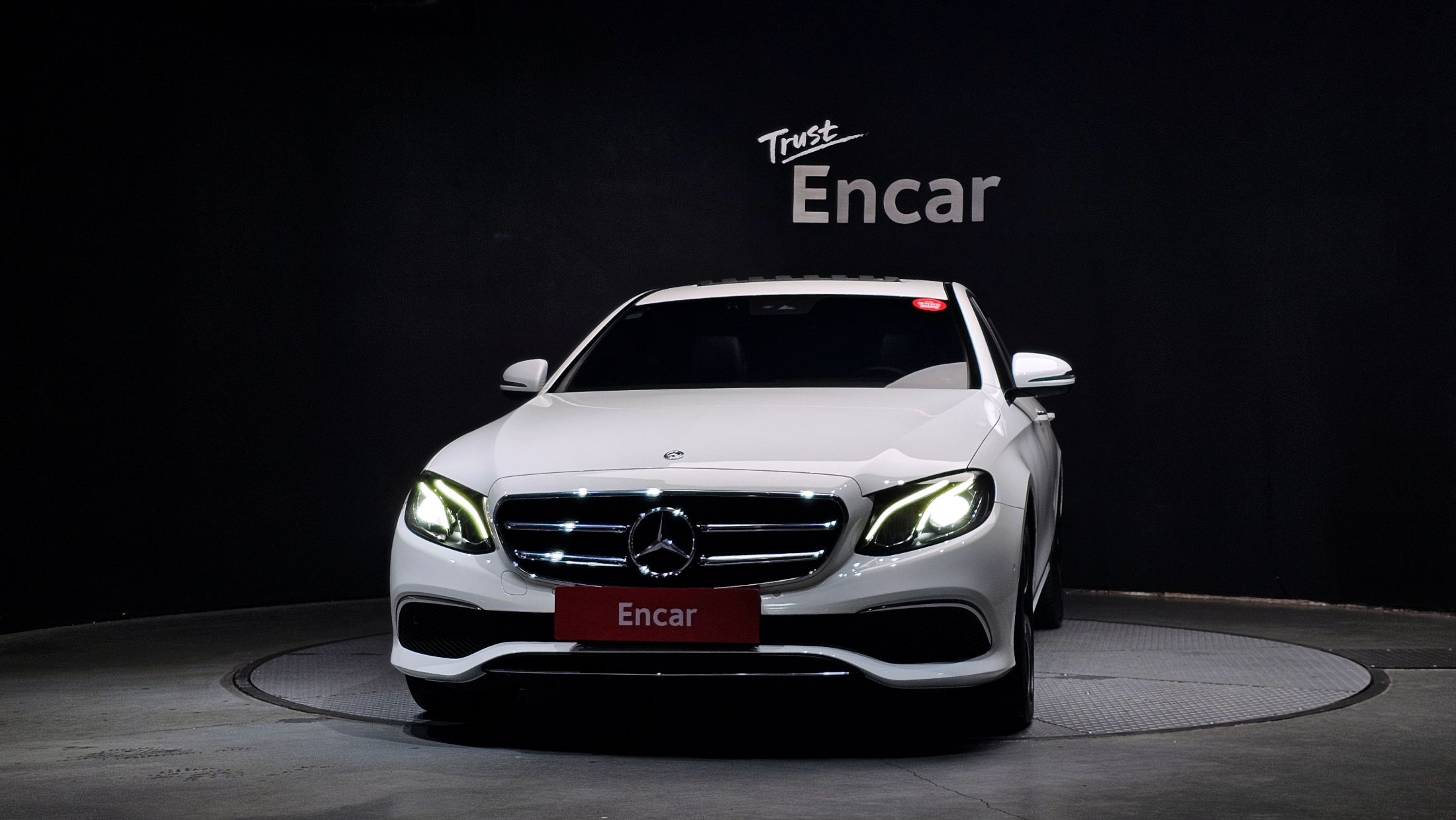 MERCEDES BENZ E-CLASS W213 2020