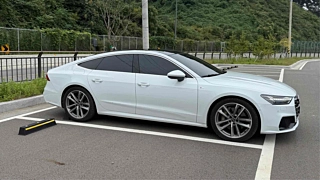 AUDI A7 4K 2020