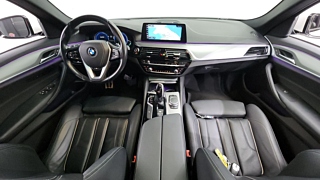 BMW 5-SERIES G30 2017