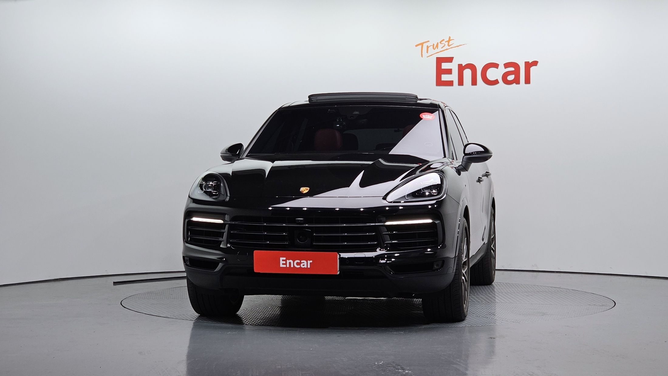 PORSCHE CAYENNE PO536 2023