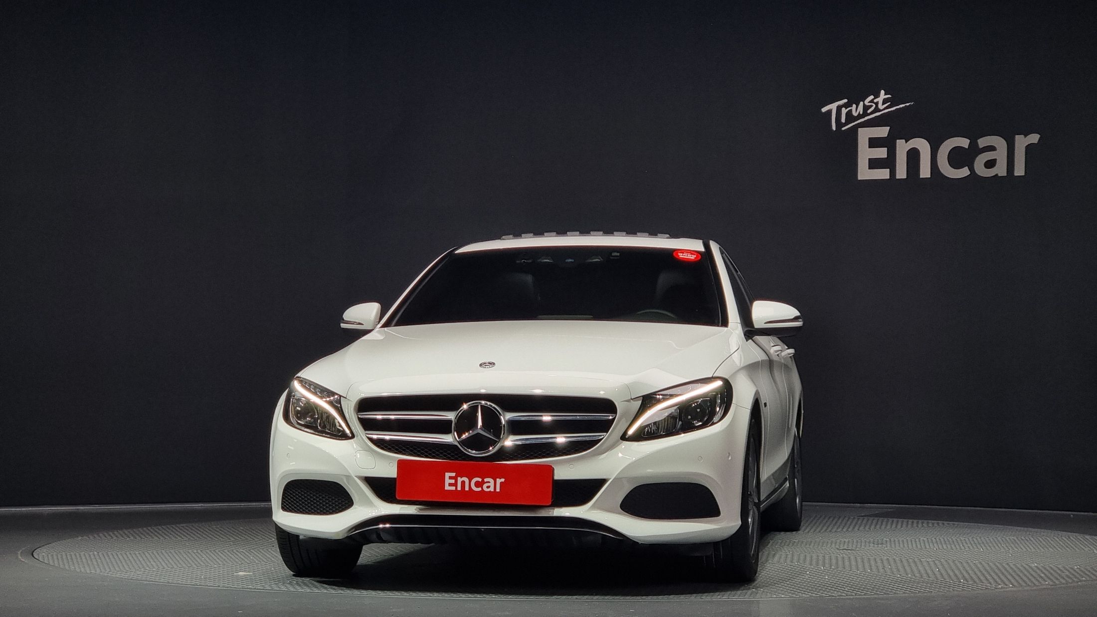 MERCEDES BENZ C-CLASS W205 2018