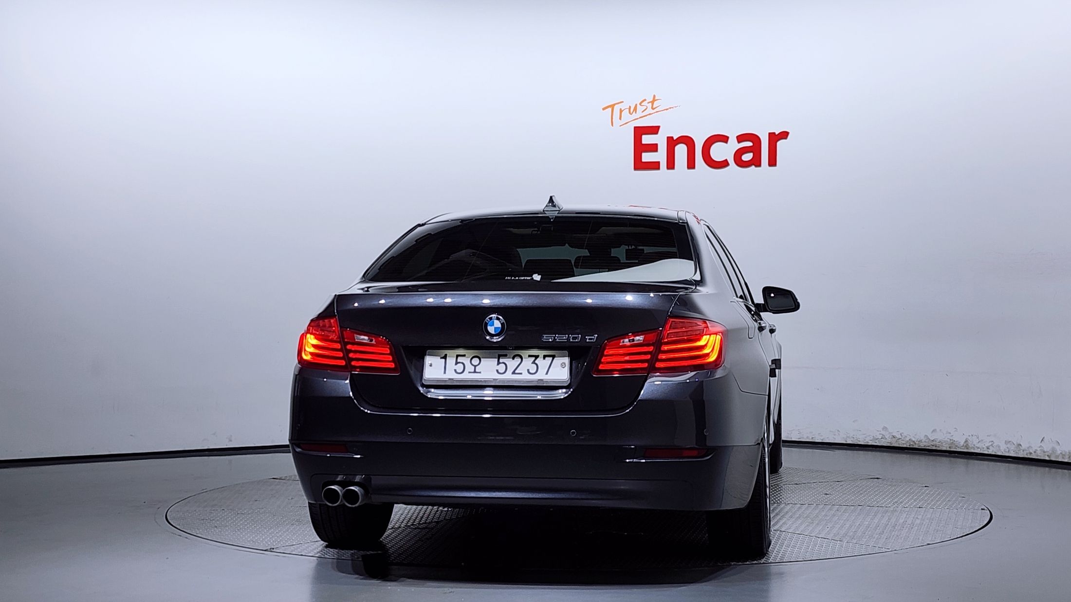BMW 5-SERIES F10 2014