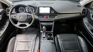 HYUNDAI GRANDEUR IG 2017