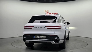 GENESIS GV70 2021