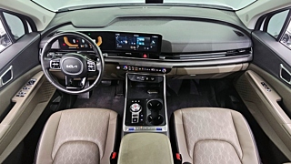 KIA CARNIVAL 2024