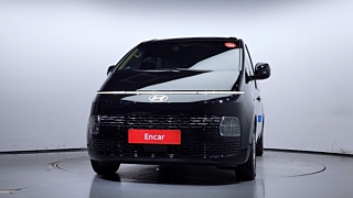 HYUNDAI STARIA 2024