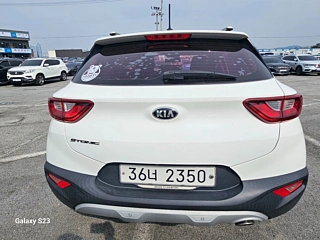 KIA STONIC 2017
