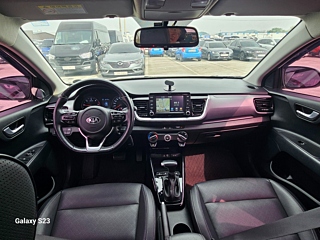 KIA STONIC 2017