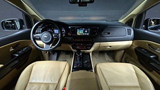 KIA CARNIVAL 2016