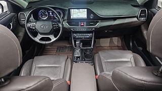 HYUNDAI GRANDEUR IG HYBRID 2018