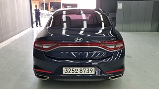 HYUNDAI GRANDEUR IG HYBRID 2017