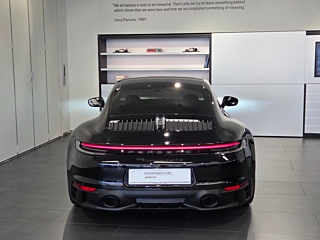 PORSCHE 911 992 2024