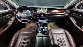 GENESIS EQ900 2016