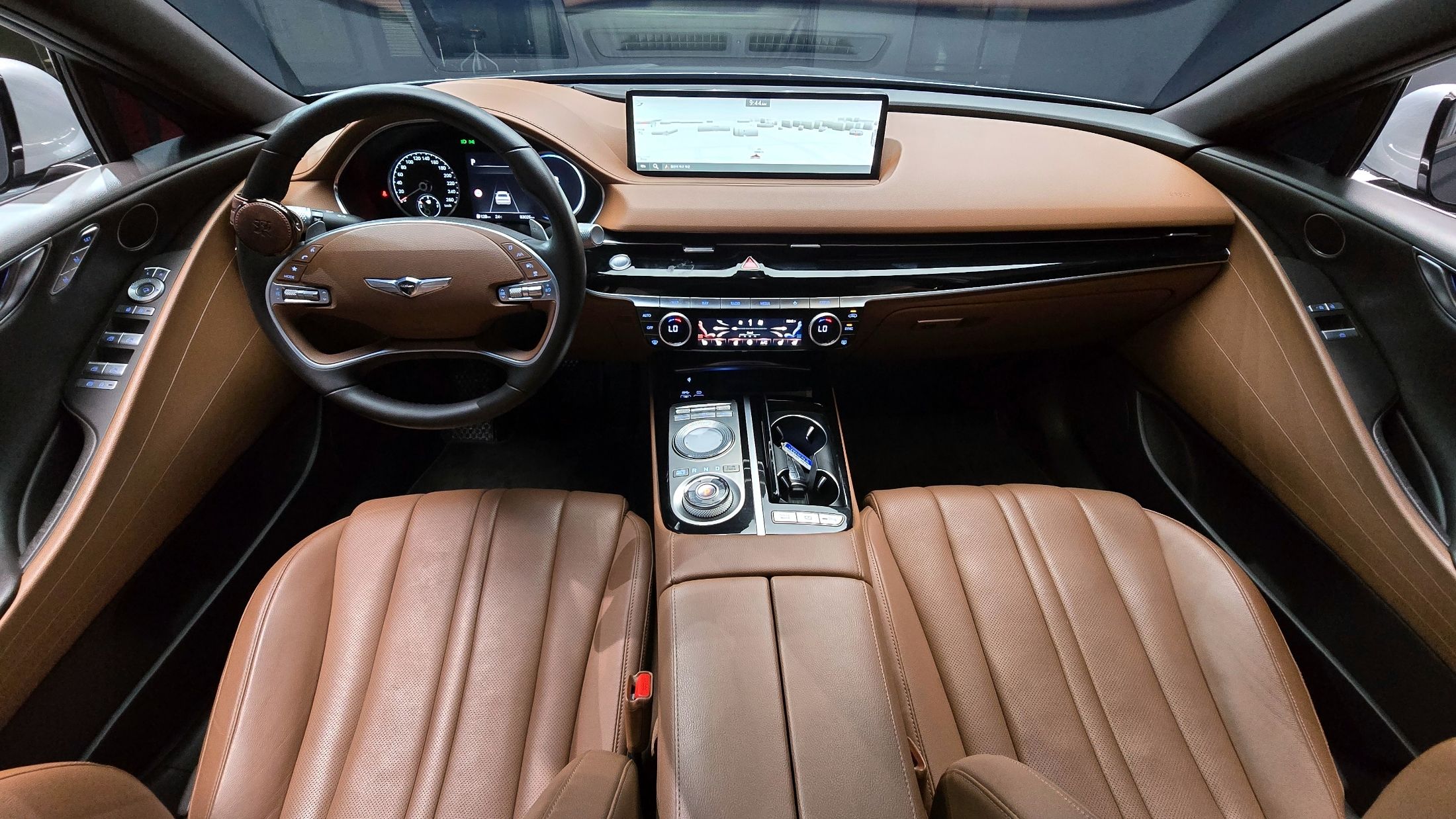 GENESIS G80 RG3 2022