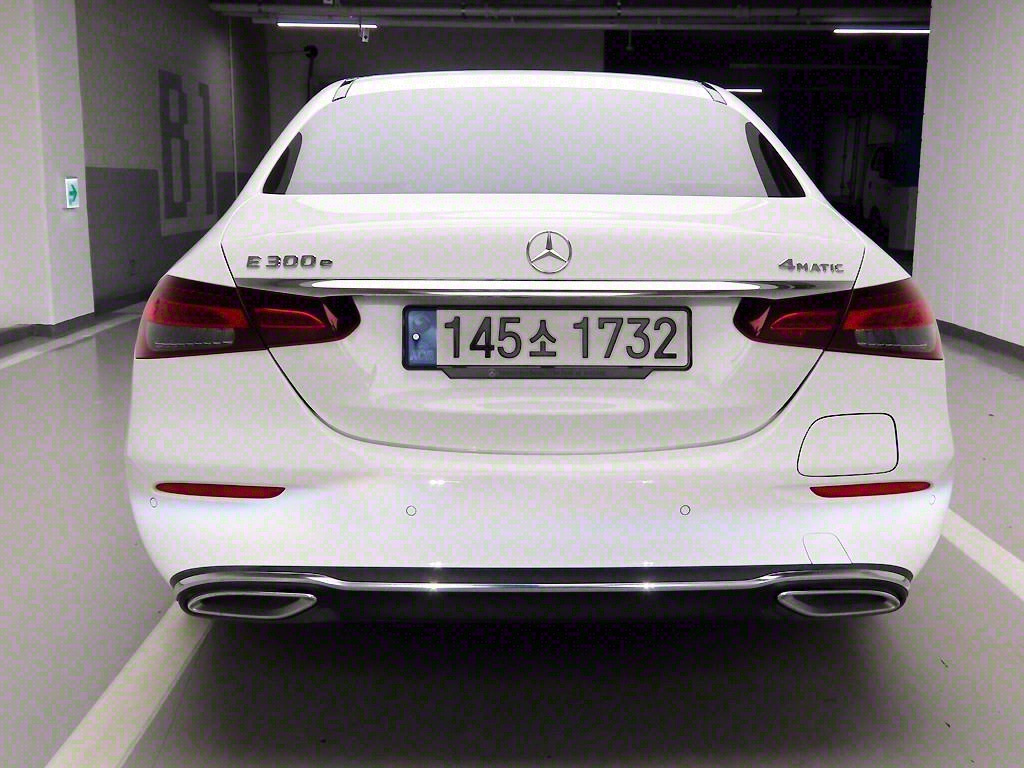 MERCEDES BENZ E-CLASS W213 2022