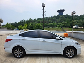 HYUNDAI ACCENT NEW 2017