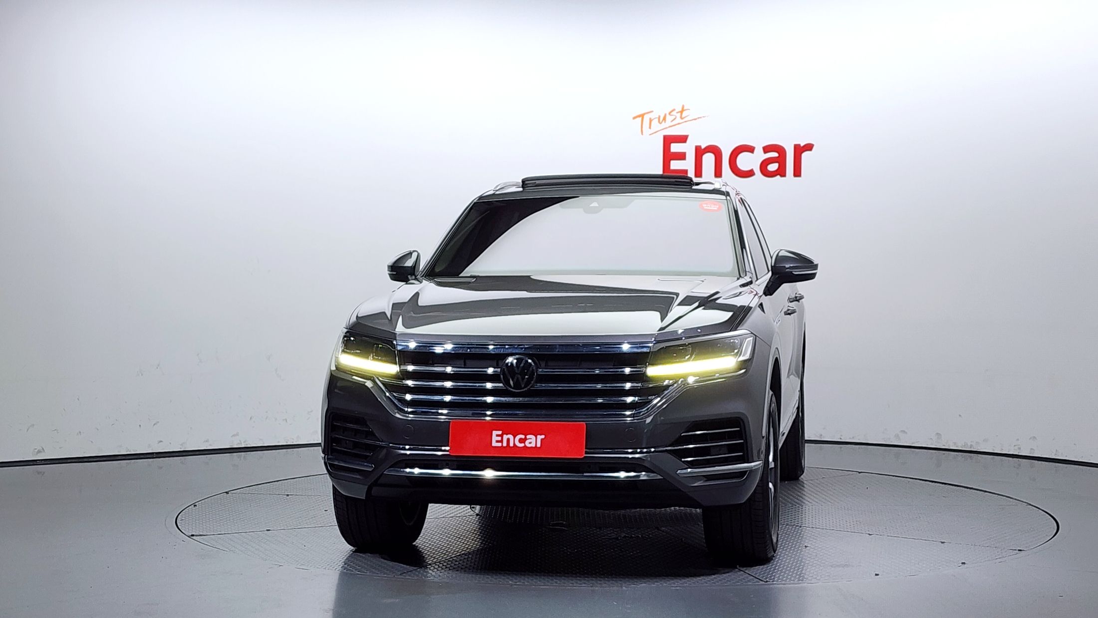 VOLKSWAGEN TOUAREG 2021