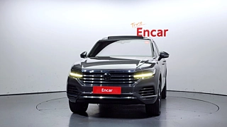 VOLKSWAGEN TOUAREG 2021