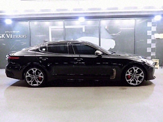 KIA STINGER 2017