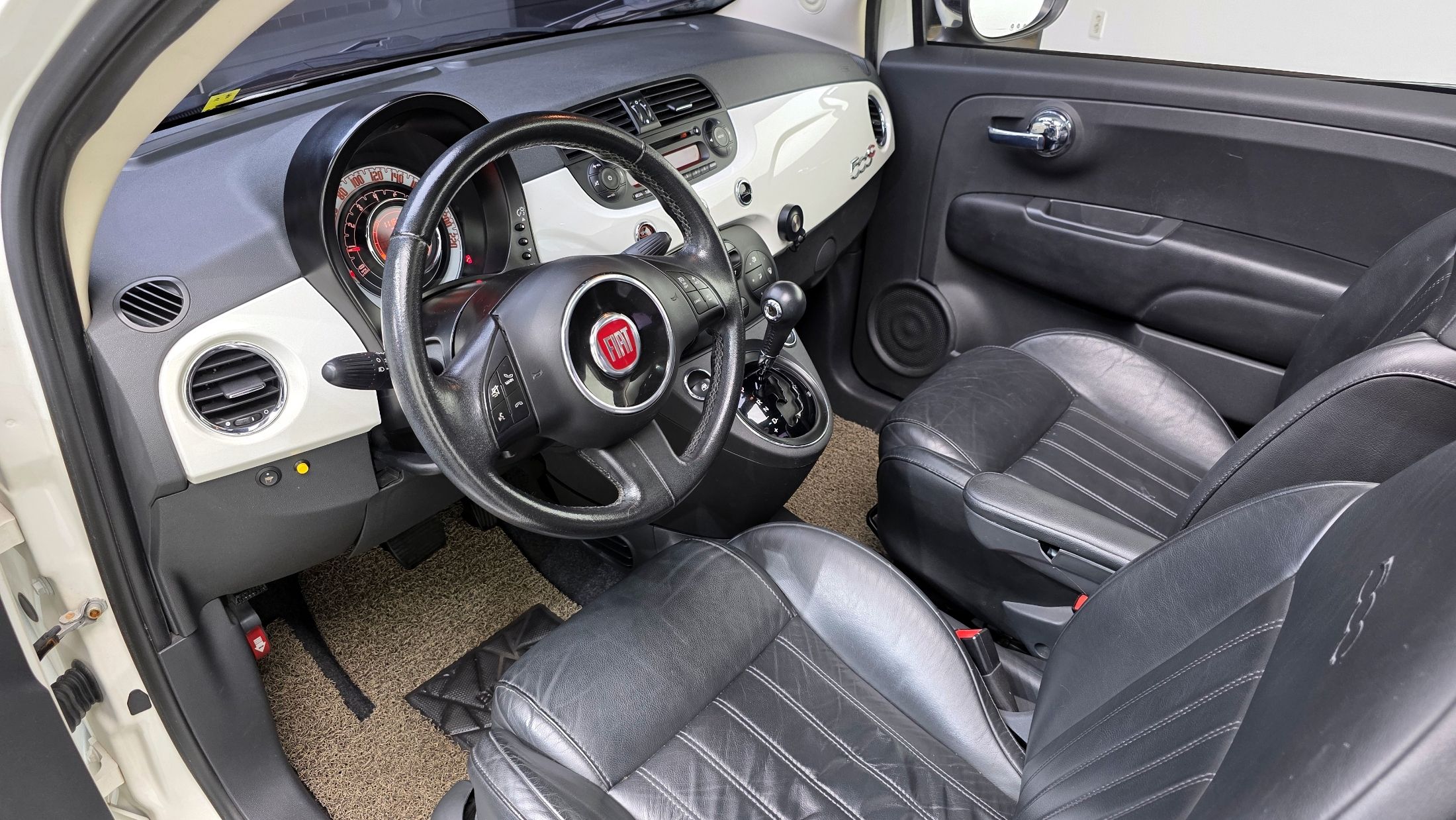 FIAT 500 C 2013