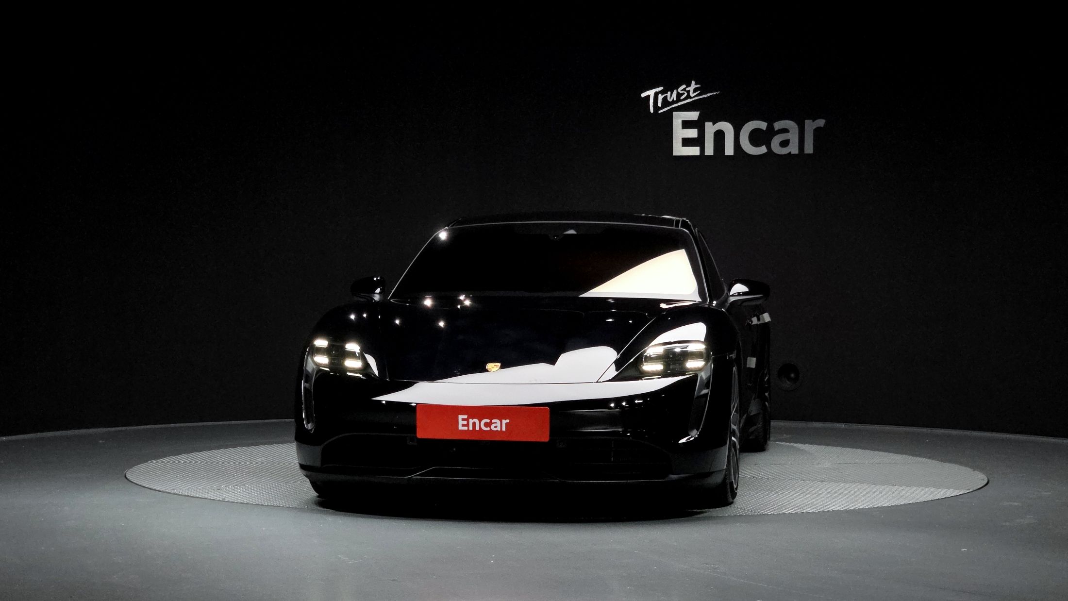 PORSCHE TAYCAN 2021