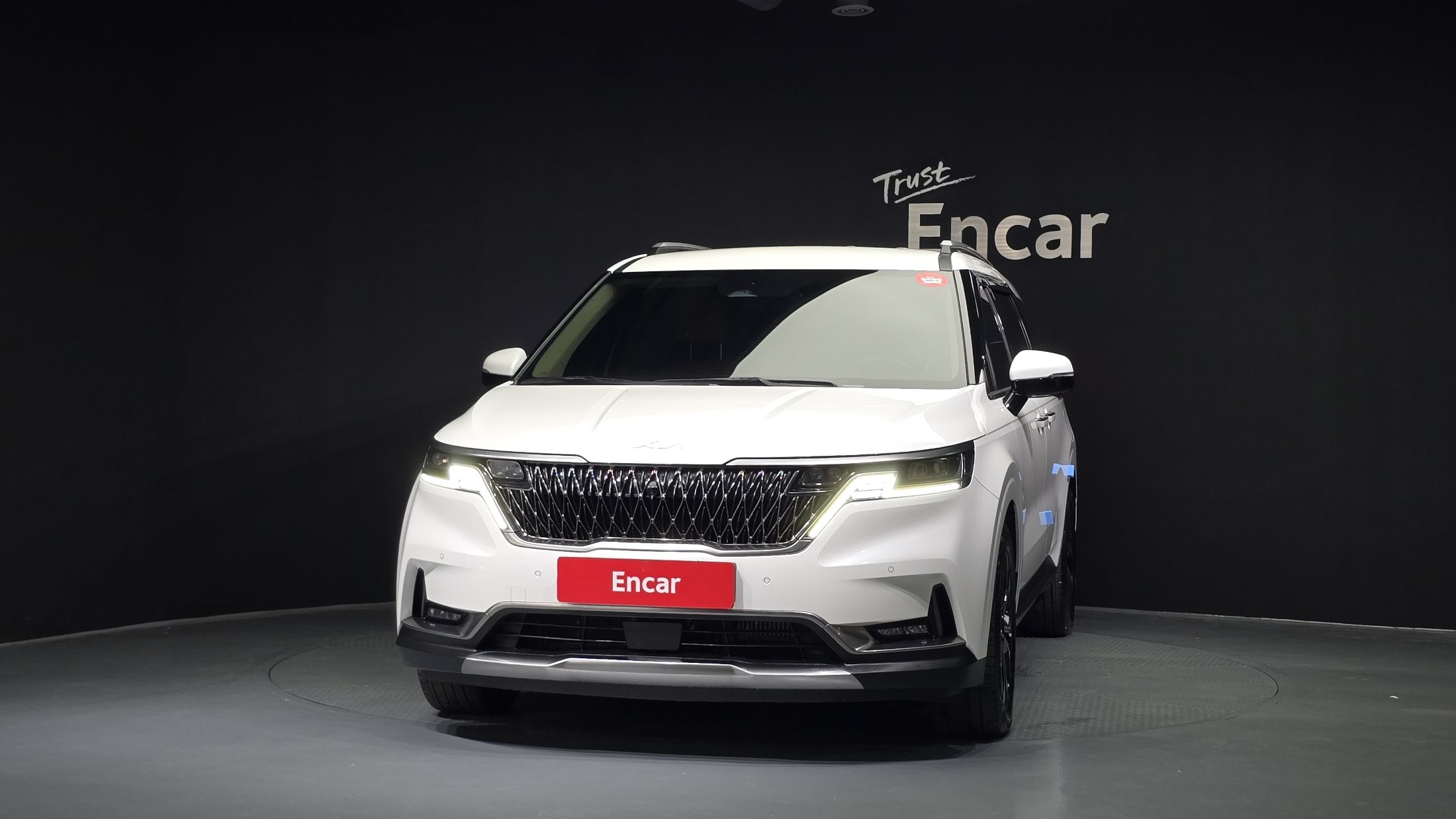 KIA CARNIVAL 2023