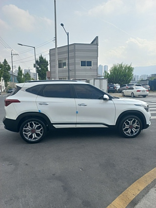 KIA SELTOS 2019