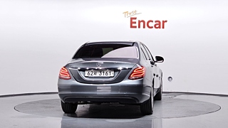 MERCEDES BENZ C-CLASS W205 2018