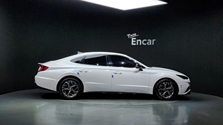 HYUNDAI SONATA DN8 2021
