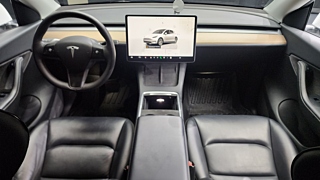 TESLA MODEL Y 2022