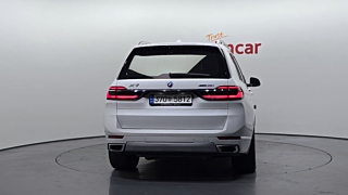 BMW X7 G07 2022