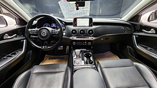 KIA STINGER 2017