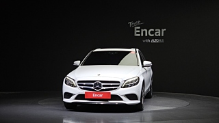 MERCEDES BENZ C-CLASS W205 2020