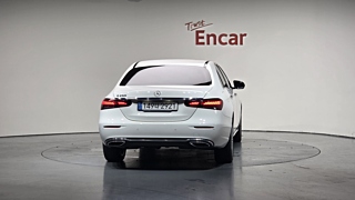 MERCEDES BENZ E-CLASS W213 2020